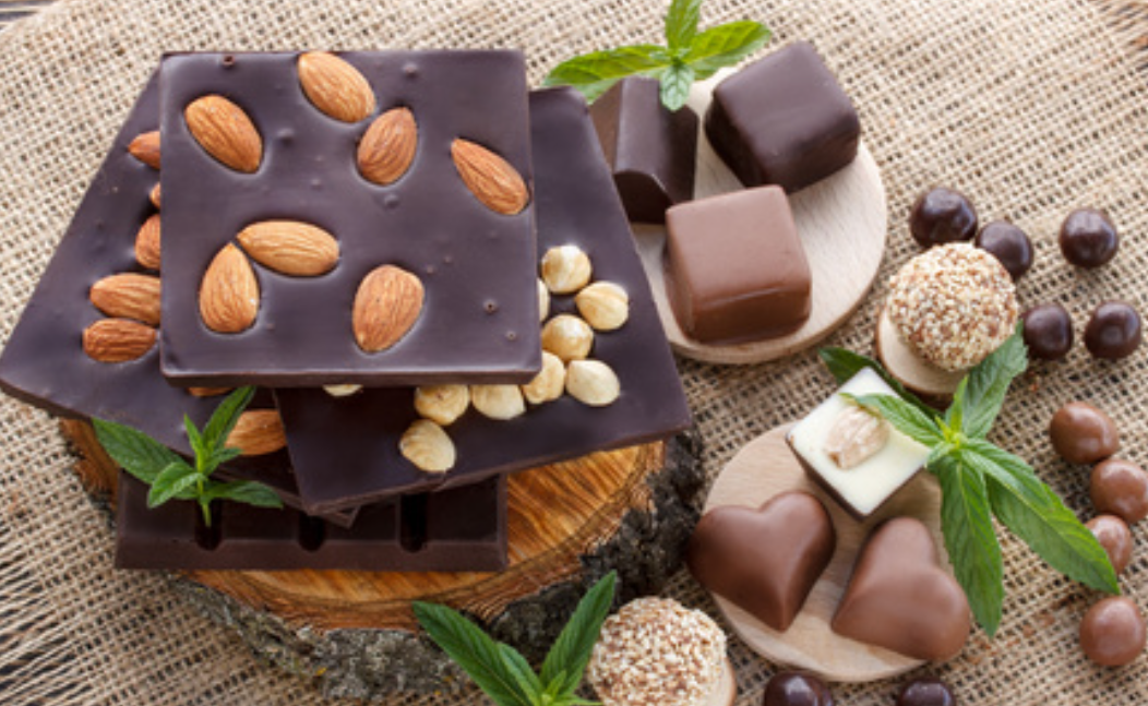 Candies & Nuts